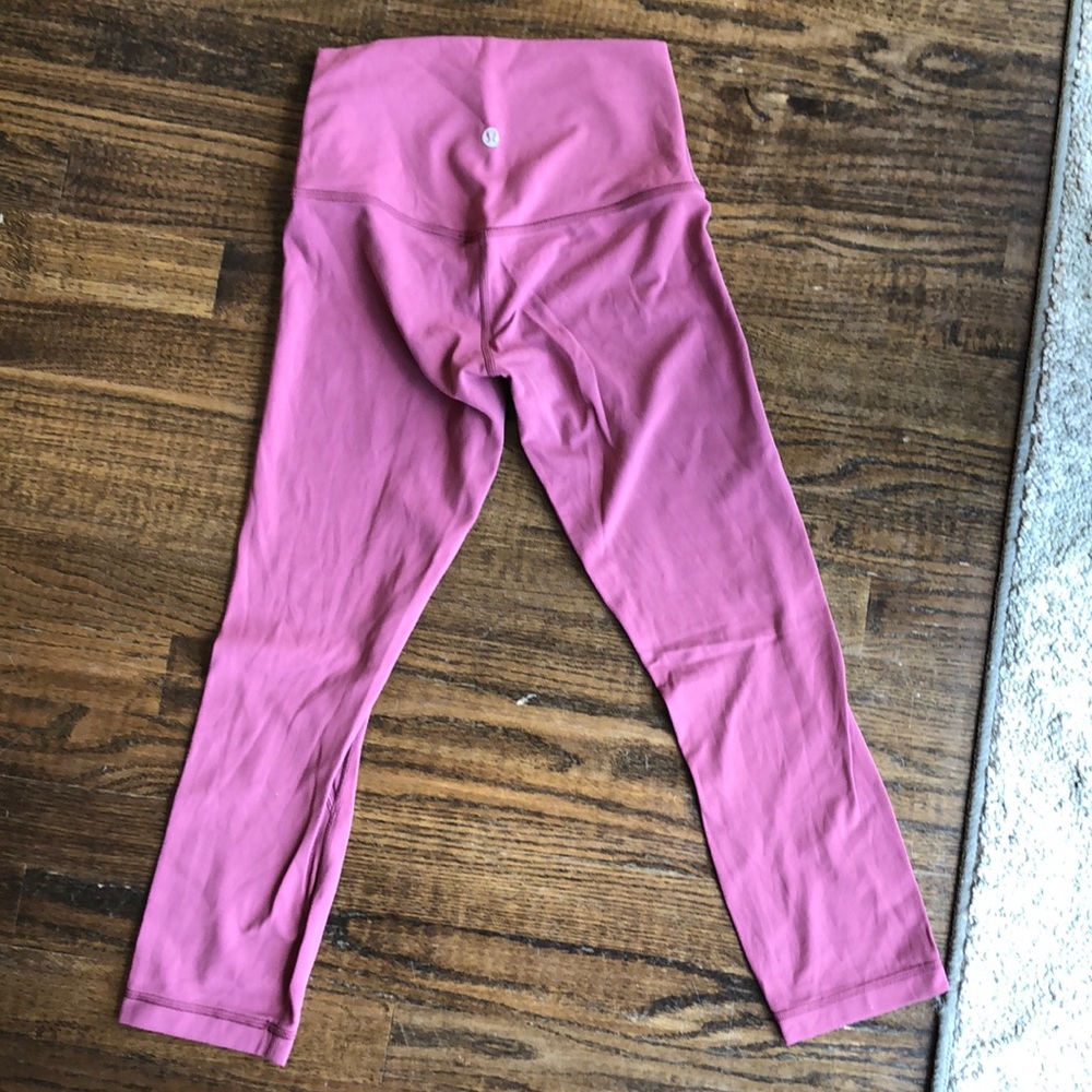 Lululemon 21” Cropped Align Misty Rose Leggings